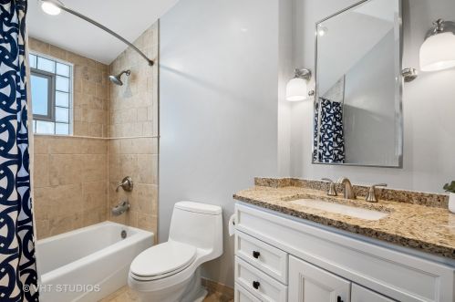 20871 Dogwood St, Bannockburn IL  60015-3567 exterior