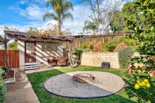 9205 Emerald Grove Ave, Lakeside, CA 92040-3715