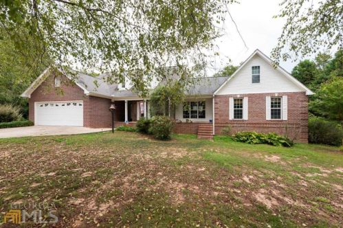 202 Kristin Ct, Colbert, GA 30628-2930