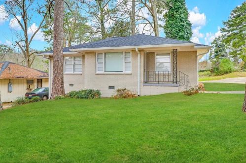 2407 Baywood Dr, Atlanta GA  30315-6537 exterior