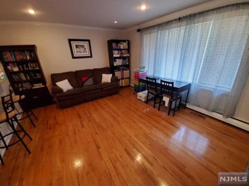 2 Rea Avenue Ext, Paterson, NJ 07506-3334