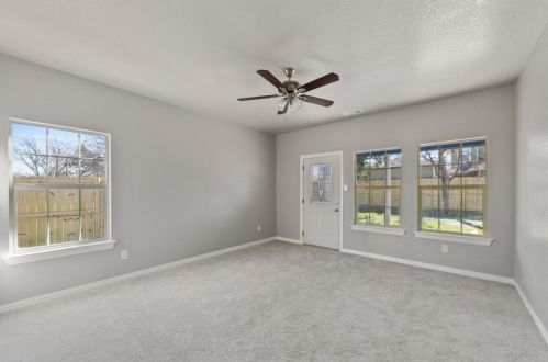 1030 Annie St, Fort Worth TX  76104-1505 exterior