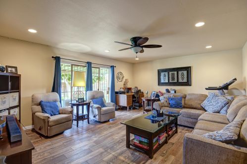 44952 Windsor Dr, Indio, CA 92201-3025