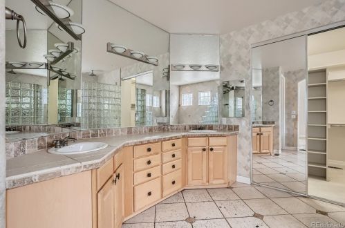 7056 Picadilly St, Aurora CO 80016-2345 exterior