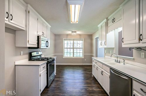 1207 Maplewood Cir, Mcdonough, GA 30252-4594
