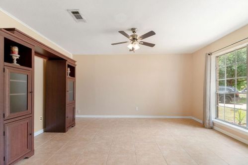 521 Gardenia St, Angleton TX 77515-4865 exterior