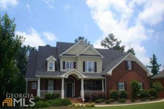 2160 Crest Wood Dr, Conyers GA  30094-4795 exterior