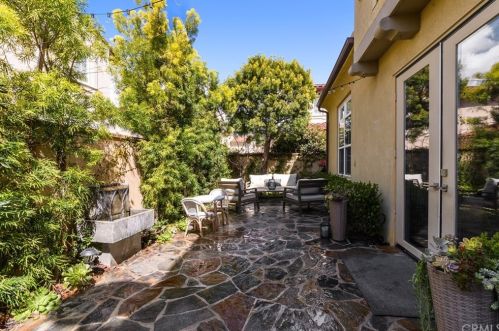49 Bower Tree, Irvine CA  92603-0106 exterior