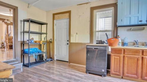 309 High St, Hanover PA  17331-2302 exterior