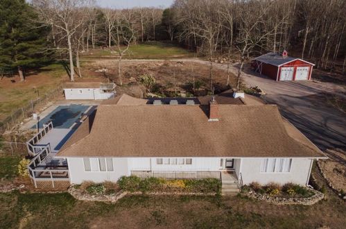 49 Memory Ln, Hopkinton, RI 02804-2245