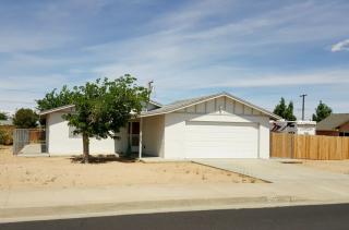 926 Dolphin Ave, Ridgecrest, CA 93555-5108