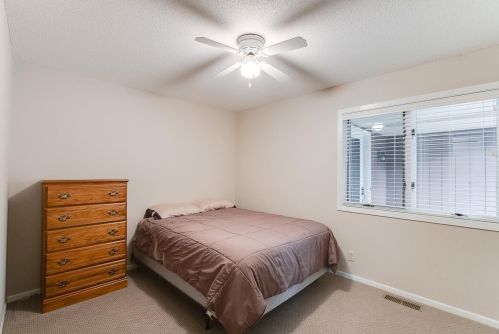 15 Emerson Ave, Saint Paul MN  55118-2126 exterior