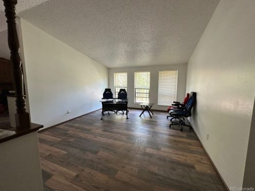 10701 Asbury Ave, Denver CO  80014-1001 exterior