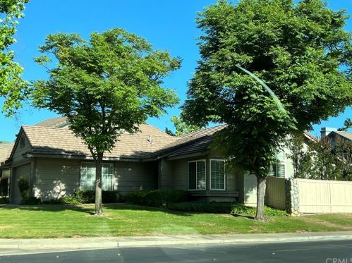 1720 Kingston Cir, Redlands, CA 92374-4228