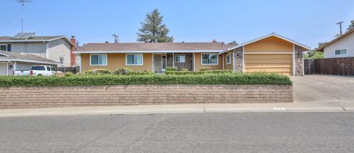 8751 El Chapul Way, Fair Oaks, CA 95628-5416