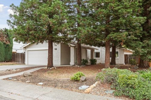 6834 Mellodora Dr, Citrus Heights, CA 95662-3021
