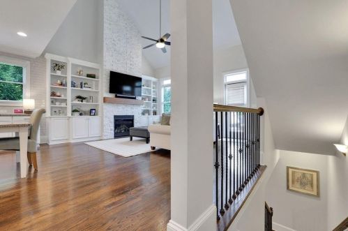 3573 Brookleigh Ln, Atlanta GA  30319-2219 exterior