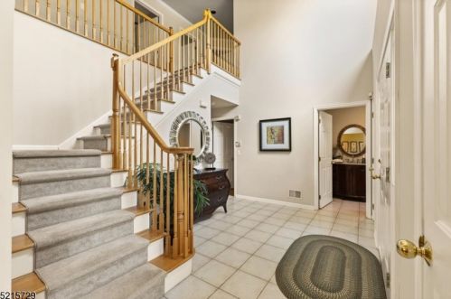1 Village Ct, Dover NJ  07869-3497 exterior