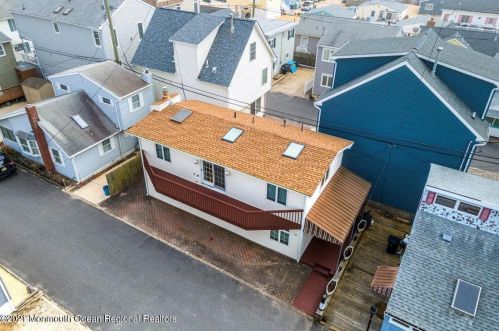 59 Bay Way, Lavallette, NJ 08735-3206