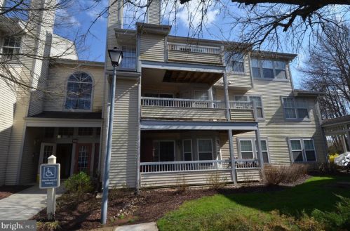 108 Wrangel Ct, Princeton NJ  08540-7096 exterior