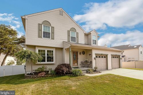 110 Monticello Dr, Erial, NJ 08081-2312