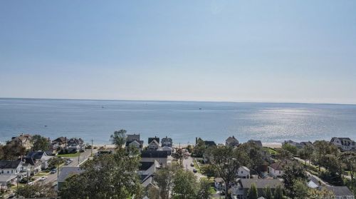 43 Ocean Ave, Milford, CT 06460-5340