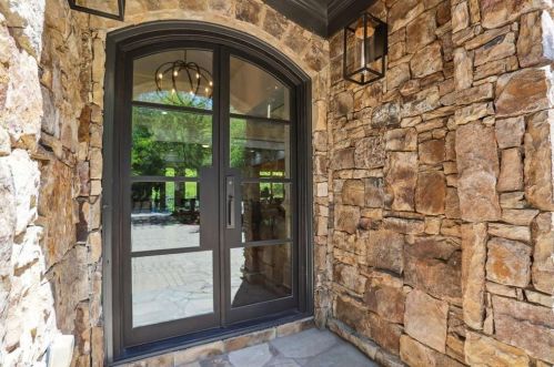 1735 High Trl, Atlanta GA  30339-5684 exterior