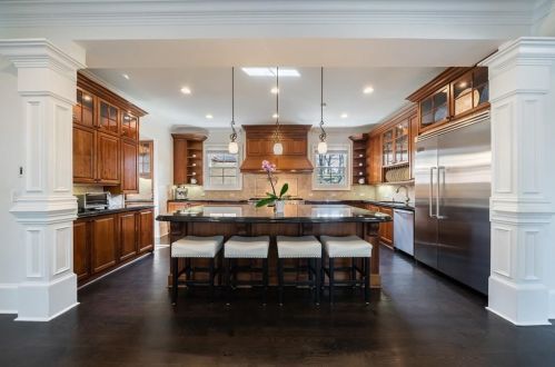 239 Beverly Rd, Atlanta GA  30309-2643 exterior