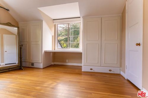 1463 Beaudry Blvd, Glendale CA  91208-1707 exterior