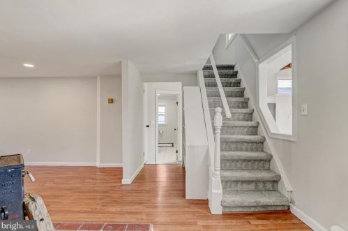 47 Ribsam St, Trenton NJ  08619-3627 exterior