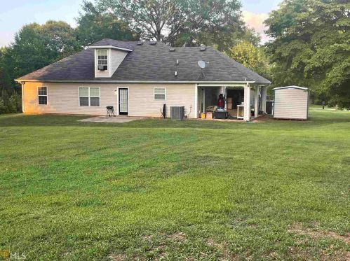 37 Fleeta Dr, Porterdale, GA 30016-4734