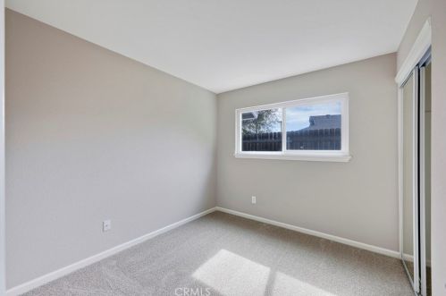 6969 Hillside Ave, Riverside CA  92504-2071 exterior