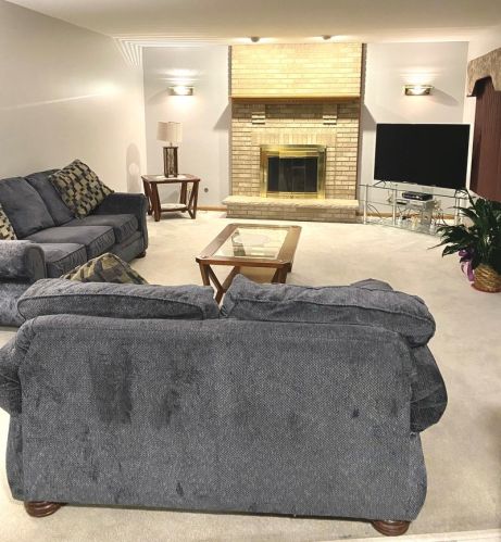 16715 Kara Ct, Oak Forest, IL 60452-4474