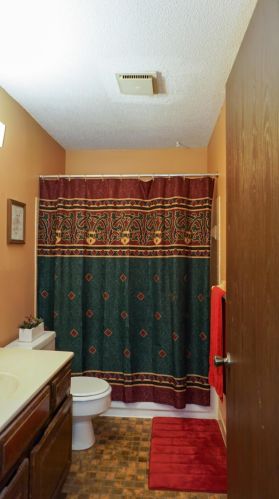 3445 Highlander Dr, Saint Paul MN  55122-1309 exterior