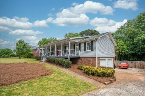1753 Hasty Rd, Marietta, GA 30062-1949