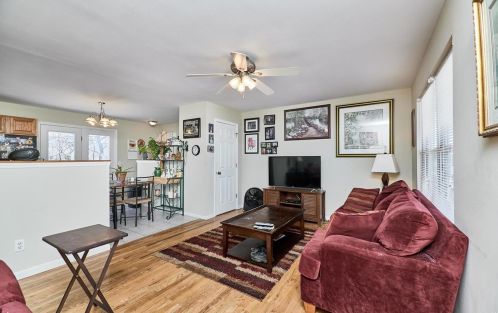 2609 Oak Forest Dr, Old Alexandria, MO 63379-2338