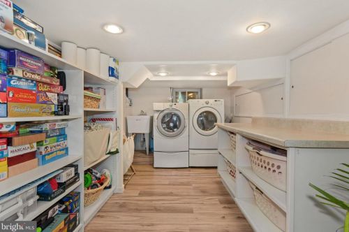 252 Hawthorne Ave, Haddonfield NJ 08033-1404 exterior