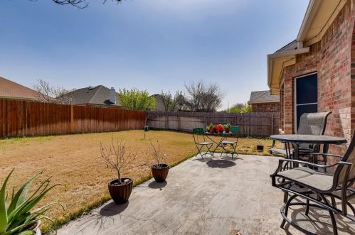 8513 Viridian Ln, Fort Worth TX  76123-2938 exterior