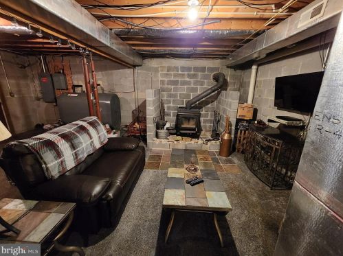 21800 Rocky Acres Ln, Flintstone MD 21530-2067 exterior