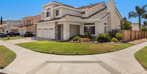 2251 Brownstone Creek Ave, Simi Valley, CA 93063-3680