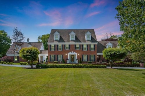 87 Auncient Oak Rd, Bethlehem, CT 06751-1034