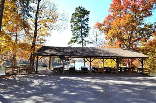550 Little Hendricks Mountain Rd, Big Canoe GA  30143-7948 exterior