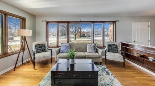 441 Prindle Ave, Arlington Hts, IL 60004-6458