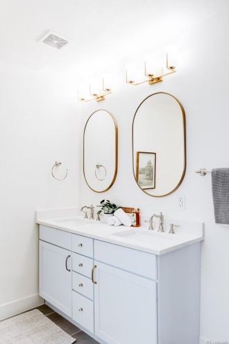 115 Emerson St, Denver CO  80210-1619 exterior