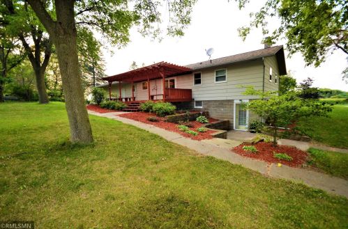 5201 Mill Rd, Red Wing, MN 55066-9425