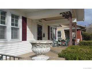 1542 Yorktown Ave, Tulsa OK  74104-4916 exterior