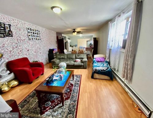 812 Mckean St, Philadelphia PA  19148-2342 exterior