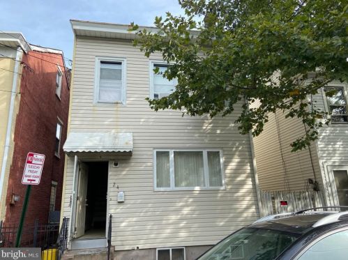 24 Hewitt St, Trenton, NJ 08611-1336