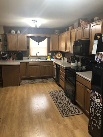 820 2nd St, Natoma, KS 67651-9777