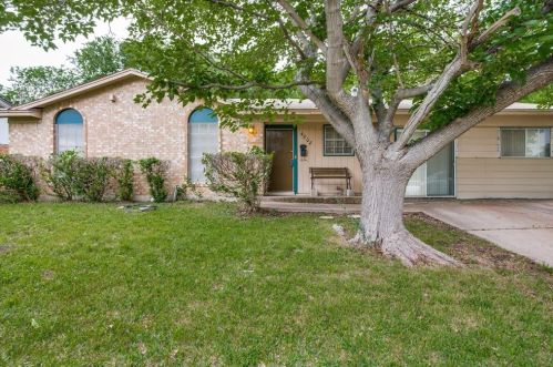 4808 Rickee Dr, Fort Worth, TX 76115-3650